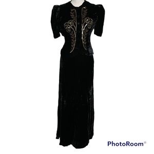 Vintage Black Rayon & Silk Velvet skirt set With Copper Beading. Size 10